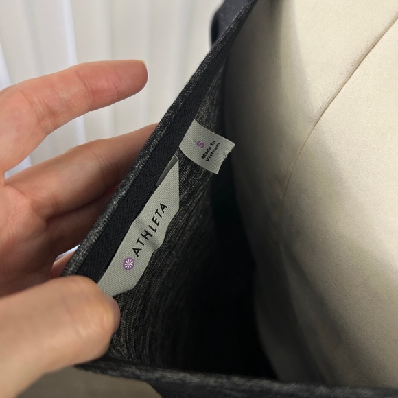 🩶Athleta Ruched Tulip Dress Size S Heather Gray🩶 - Picture 9 of 11